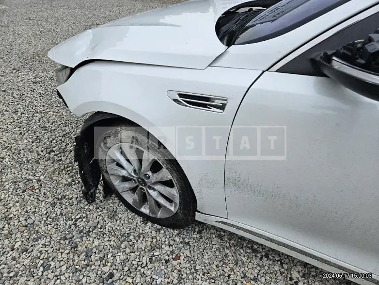 Photo 2 of 21: 2015 Kia K5 2.0 — Korean insurance auction