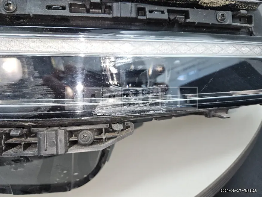 Photo 2 of 5: 2021 Genesis (parts) G80 Headlamp — Korean insurance auction
