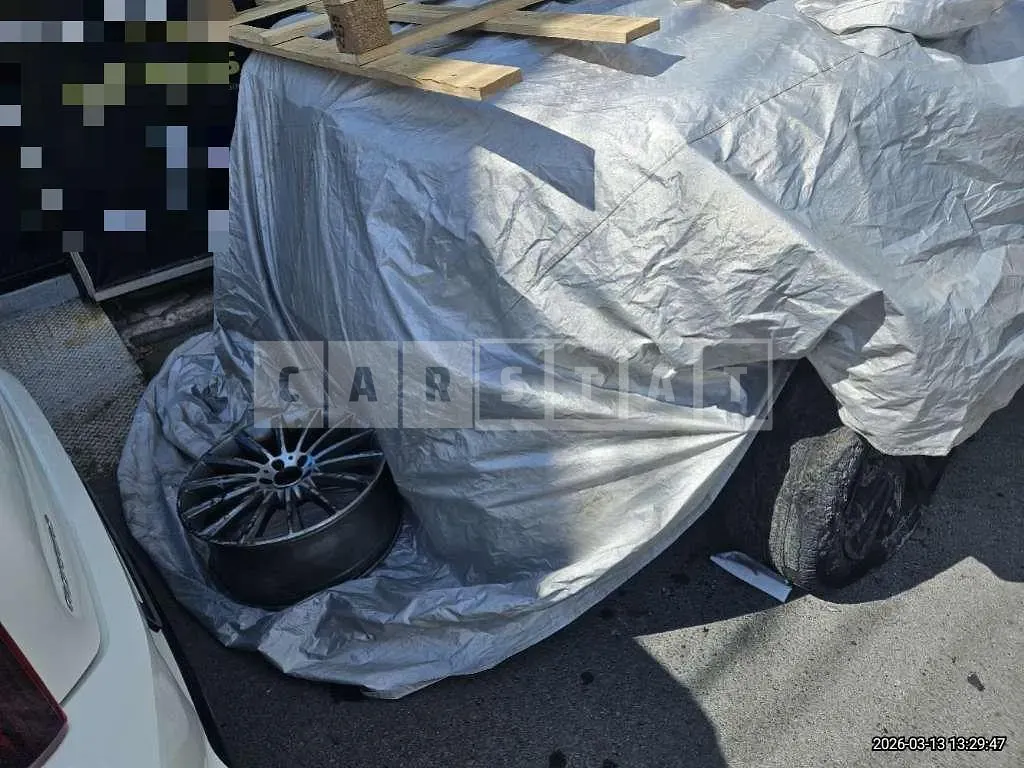 Photo 2 of 29: 2016 Land Rover Range Rover 4.4d — Korean insurance auction