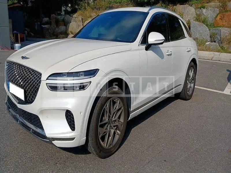 Photo 2 of 48: 2023 Genesis GV70, VIN KMTMA81BBPU134443 — Korean insurance auction