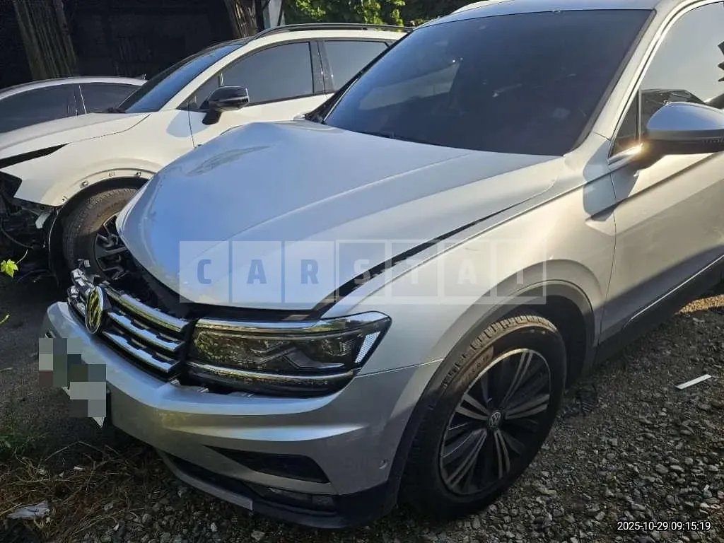 Photo 2 of 13: 2018 Volkswagen Tiguan 2.0 TDI — Korean insurance auction