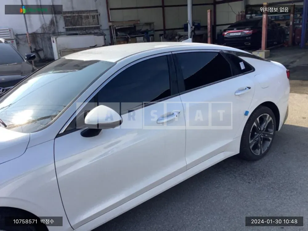 Photo 2 of 6: 2021 Kia K5, VIN KNAG341ABNA153390 — Korean insurance auction
