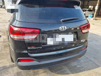 Photo 1 of 11: 2016 Kia Sorento 2.0, VIN KNAPH81ABGA179500 — Korean insurance auction