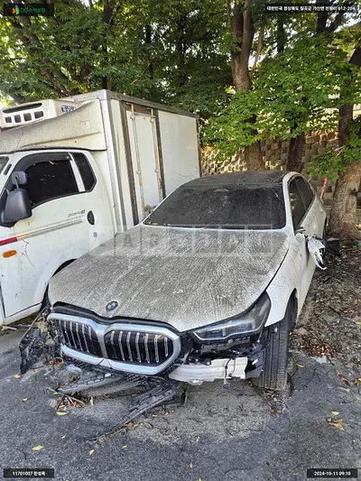 Photo 1 of 35: 2024 BMW 520i, VIN WBA21FJ00RCR38595 — Korean insurance auction