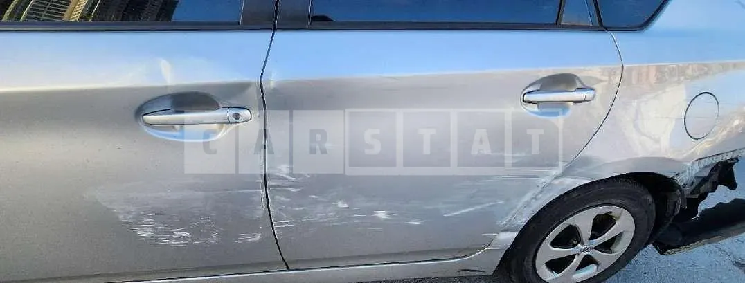 Photo 2 of 2: 2014 Toyota Prius — Korean insurance auction