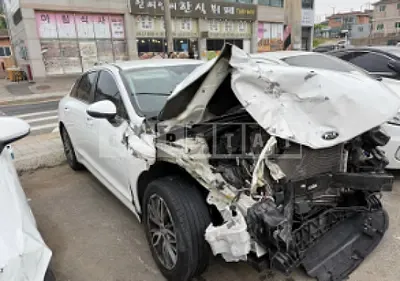 Photo 1 of 20: 2021 Kia K5 — Korean insurance auction
