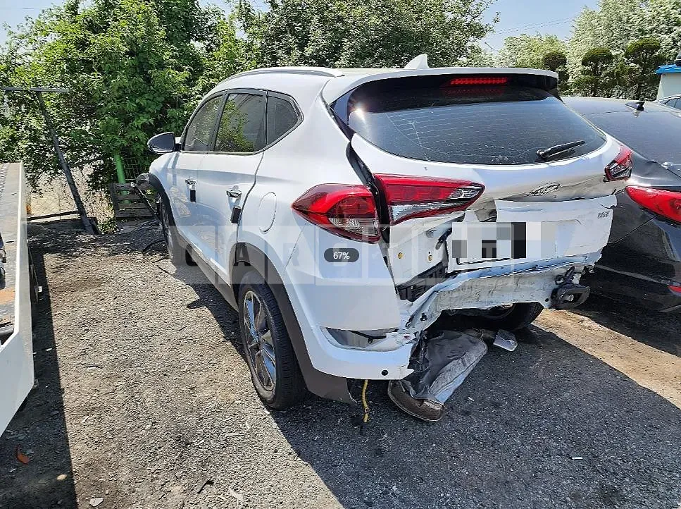 Photo 2 of 10: 2018 Hyundai Tucson 1.6 Turbo, VIN KMHJ5812GJU761517 — Korean insurance auction