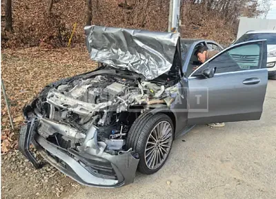 Photo 1 of 21: 2023 Mercedes-Benz C300 4Matic — Korean insurance auction
