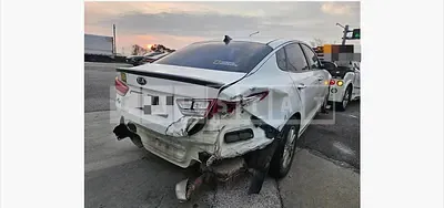 Photo 1 of 10: 2017 Kia K5 LPG — Korean insurance auction