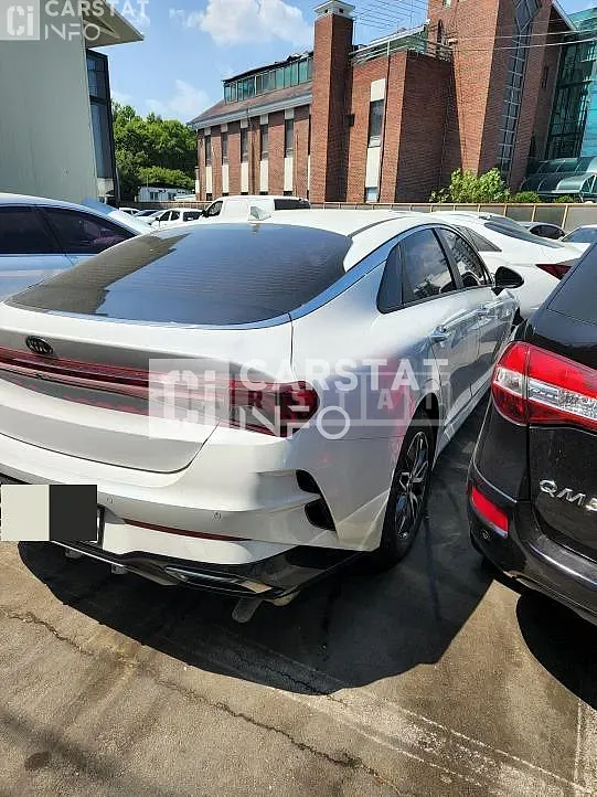 Photo 2 of 6: 2020 Kia K5, VIN KNAG741BBLA047416 — Korean insurance auction