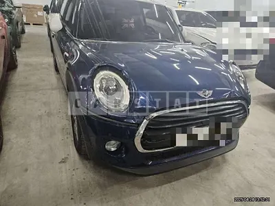 Photo 1 of 14: 2018 MINI Cooper D — Korean insurance auction
