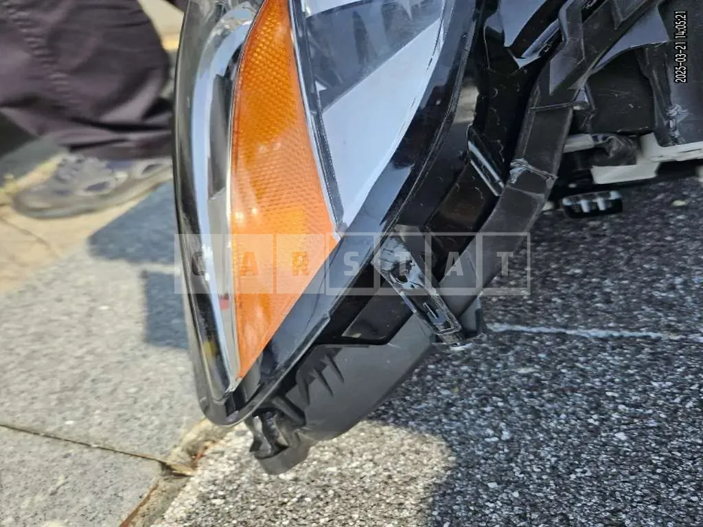 Photo 2 of 5: 2016 Lexus (parts) ES300h Headlamp — Korean insurance auction