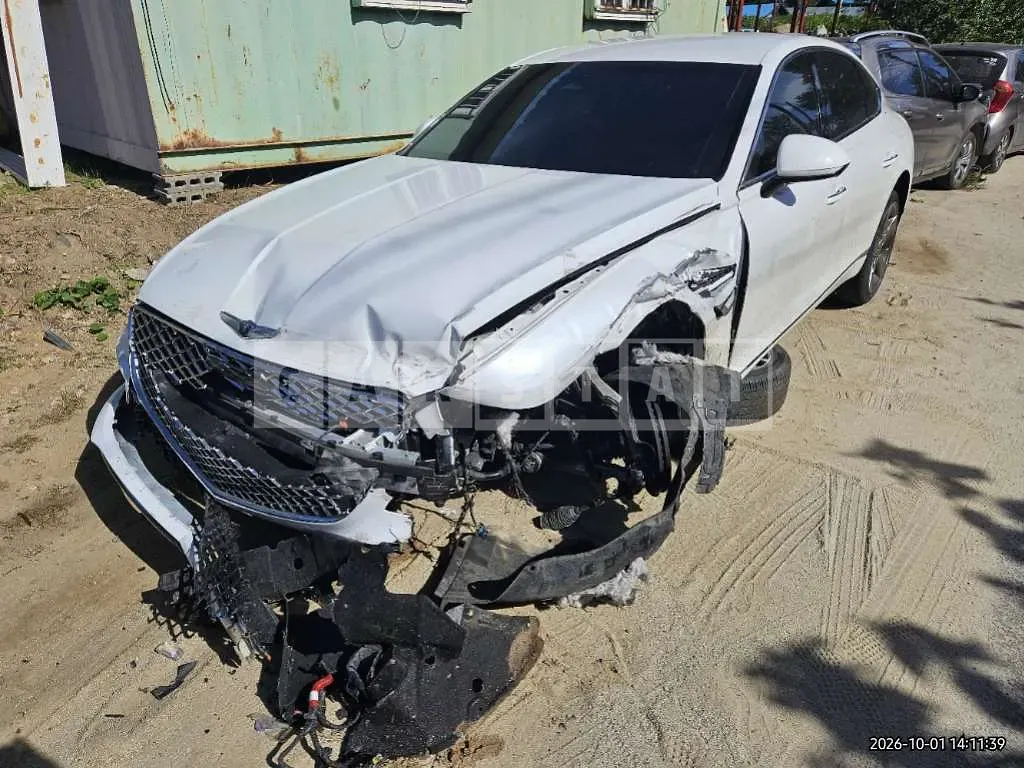 Photo 2 of 11: 2022 Genesis G80 AWD — Korean insurance auction