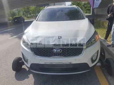 Photo 1 of 9: 2015 Kia Sorento /Sorrento, VIN KNAPK81ABFA077964 — Korean insurance auction