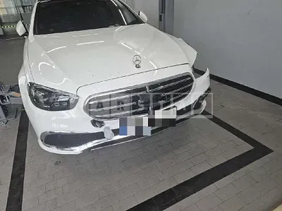 Photo 1 of 78: 2021 Mercedes-Benz E250 — Korean insurance auction