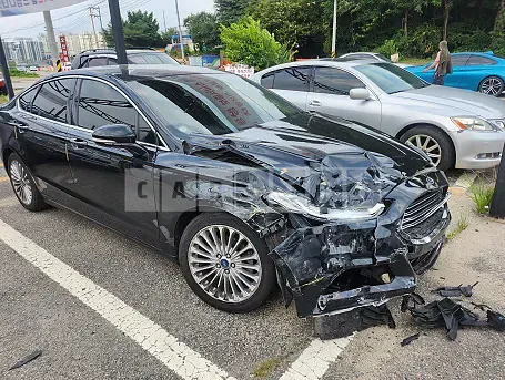 Photo 2 of 13: 2016 Ford Mondeo 2.0 — Korean insurance auction