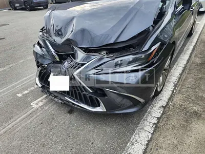 Photo 1 of 13: 2022 Lexus ES300h — Korean insurance auction