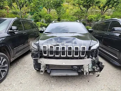 Photo 1 of 10: 2017 Jeep Zip Cherokee 2.2 — Korean insurance auction