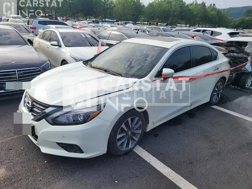 Photo 2 of 12: 2016 Nissan Bannish Altima 2.5 — Korean insurance auction