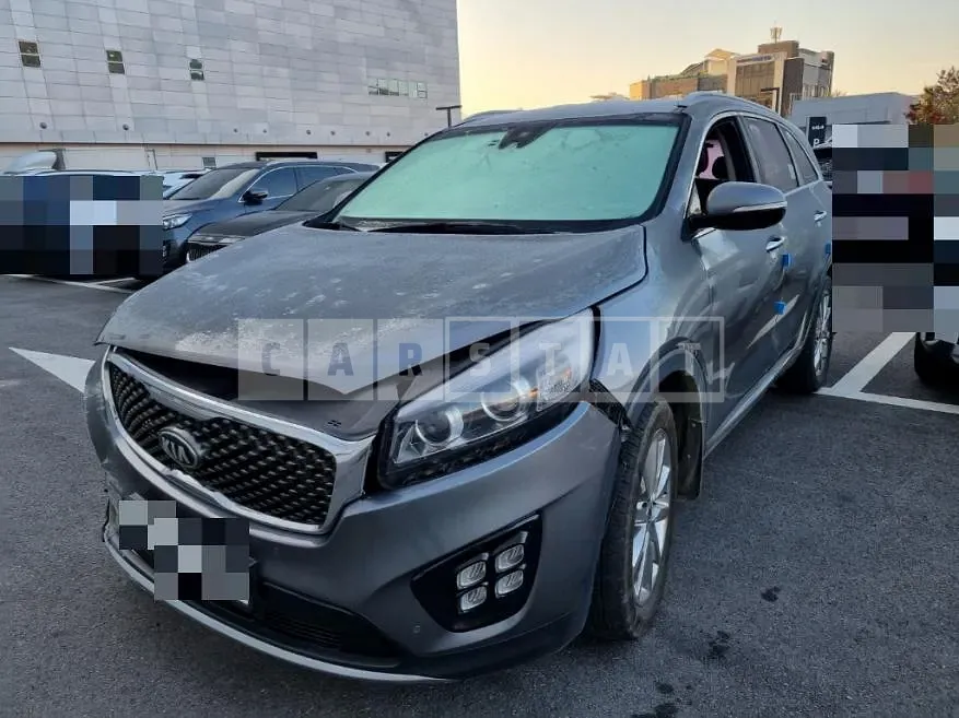 Photo 2 of 14: 2016 Kia Sorento 4WD — Korean insurance auction