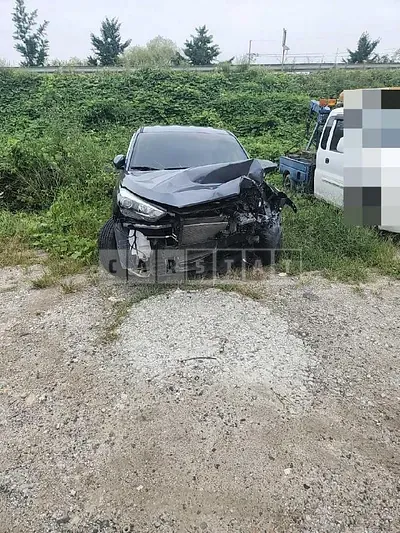 Photo 1 of 16: 2017 Hyundai Tucson, VIN KMHJ281ABJU523857 — Korean insurance auction