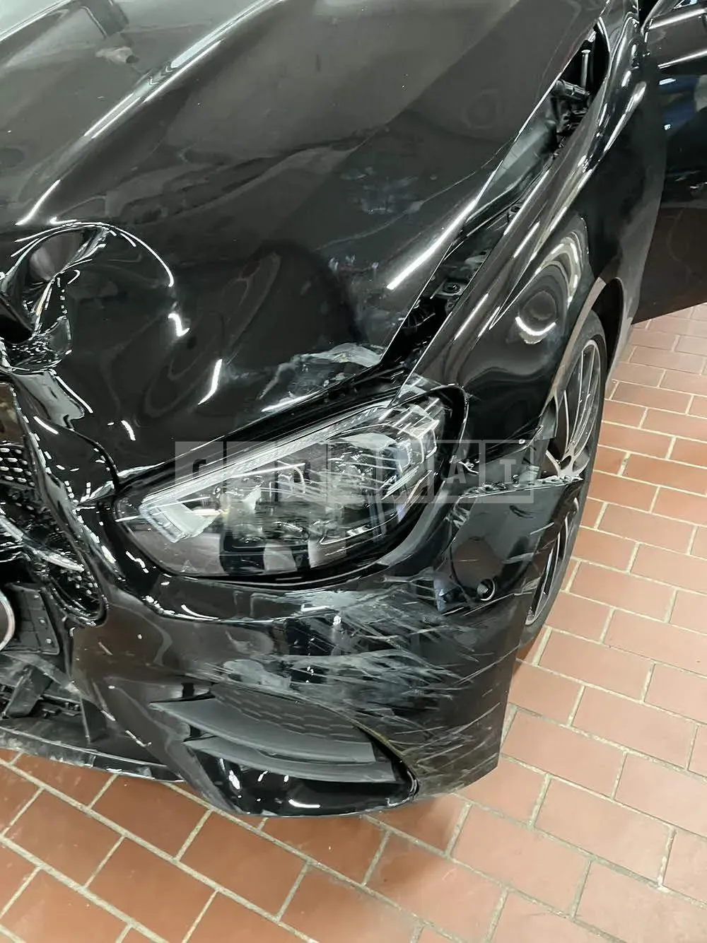 Photo 2 of 42: 2023 Mercedes-Benz E350 4Matic, VIN W1KZF8GB4PB174699 — Korean insurance auction