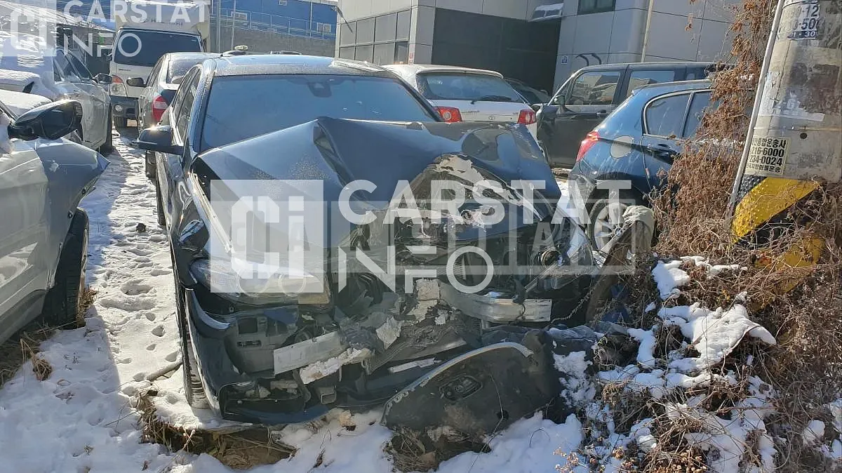 Photo 2 of 6: 2014 BMW 520d — Korean insurance auction