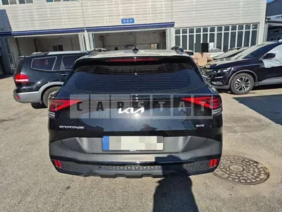 Photo 1 of 31: 2024 Kia Sportage Hybrid — Korean insurance auction