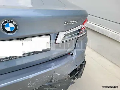 Photo 1 of 19: 2018 BMW 530i, VIN WBAJD3103JWC13869 — Korean insurance auction