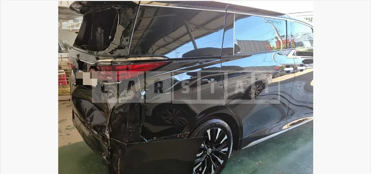 Photo 2 of 38: 2024 Toyota Alphard Hybrid — Korean insurance auction
