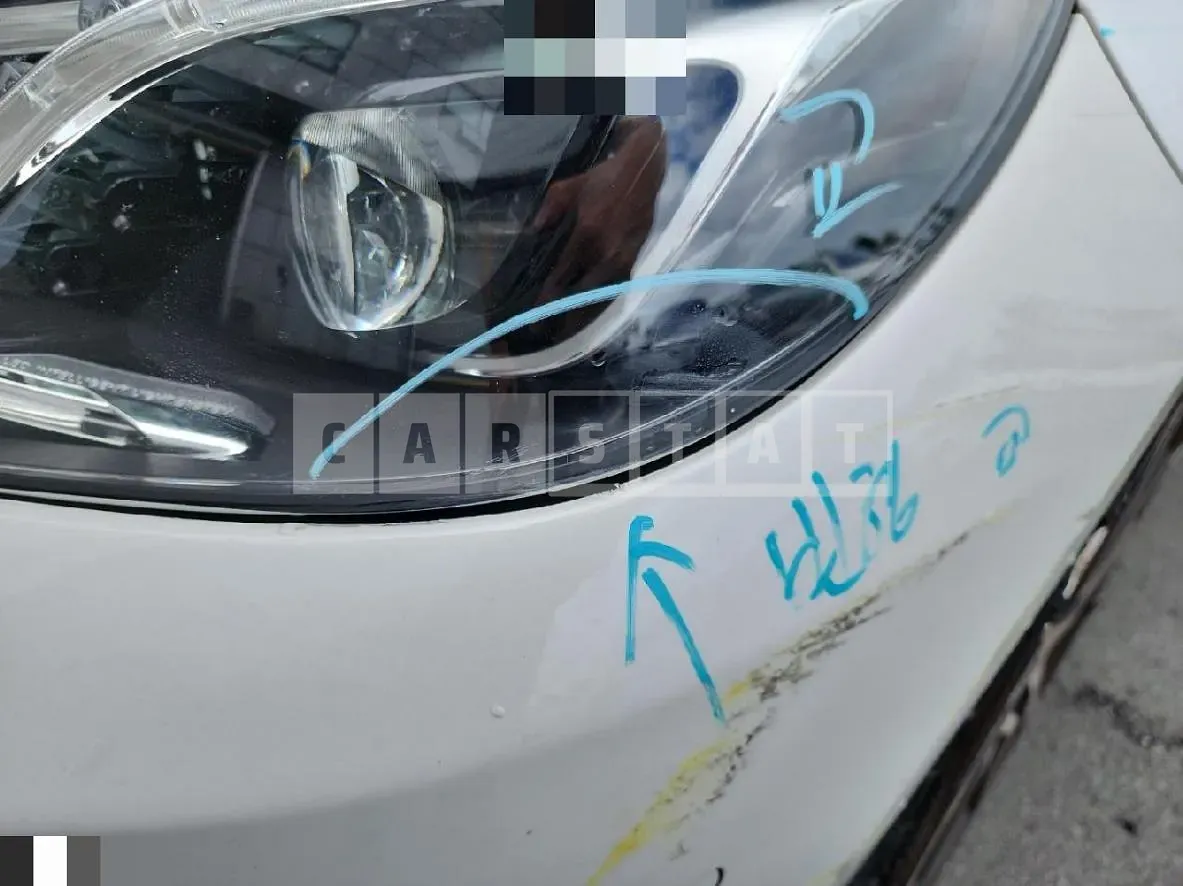 Photo 2 of 2: 2015 Mercedes-Benz (parts) E220 BlueTec Headlamp — Korean insurance auction