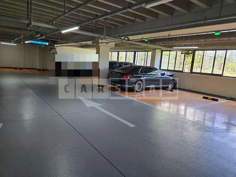 Photo 2 of 19: 2015 Genesis EQ900 — Korean insurance auction