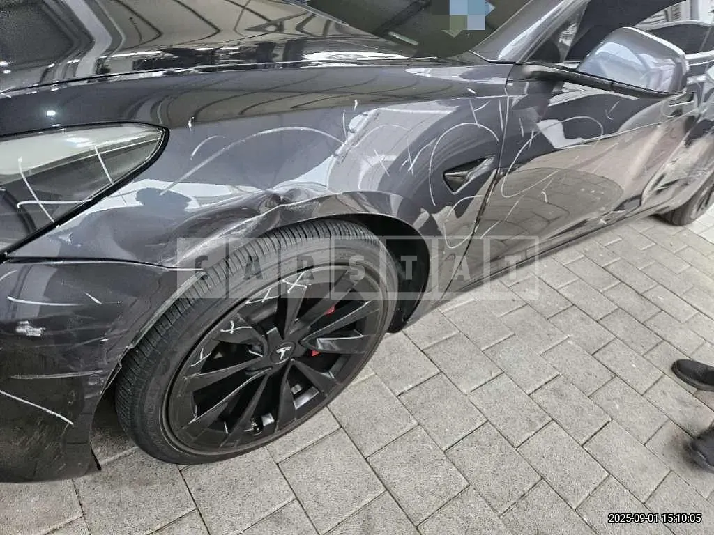 Photo 2 of 14: 2021 Tesla Model 3 Long Range — Korean insurance auction