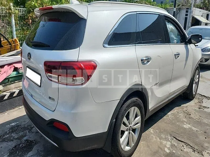 Photo 2 of 35: 2015 Kia Sorento, VIN KNAPS81ABGA139912 — Korean insurance auction