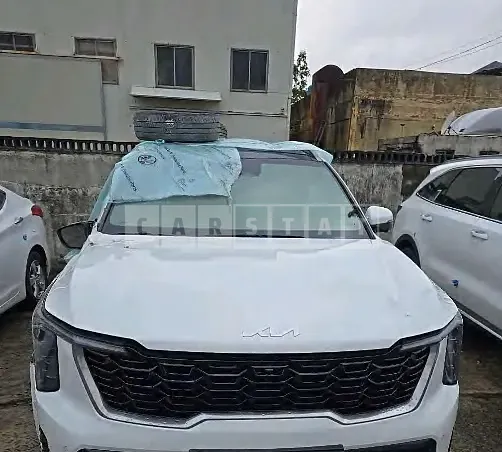 Photo 2 of 31: 2024 Kia Sorento — Korean insurance auction