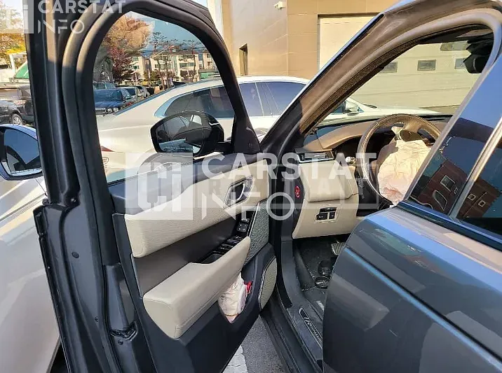 Photo 2 of 30: 2017 Land Rover Range Rover Bella D300 — Korean insurance auction