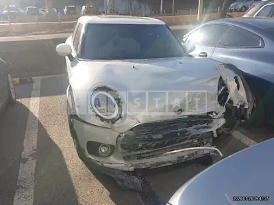 Photo 1 of 27: 2022 MINI Cooper Club Man — Korean insurance auction