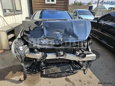 Photo 1 of 8: 2017 Mercedes-Benz AMG S63 4Matic Coupe — Korean insurance auction