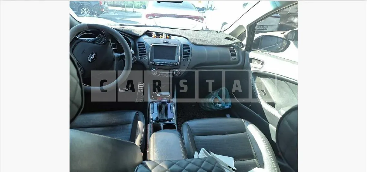 Photo 2 of 8: 2016 Kia Kz — Korean insurance auction