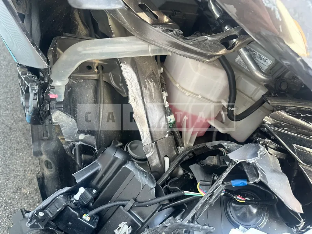Photo 2 of 50: 2019 Toyota Camry Hybrid — Korean insurance auction