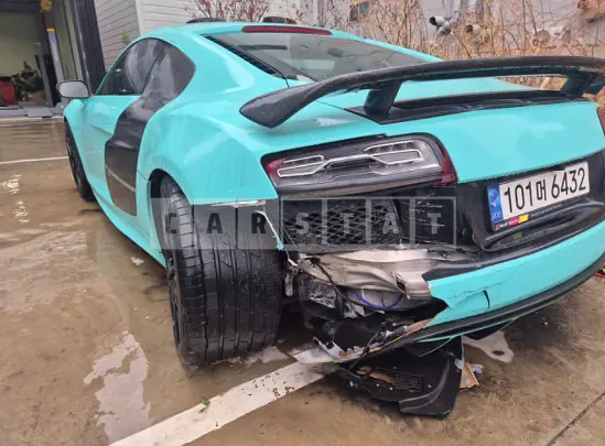 Photo 2 of 7: 2015 Audi R8 5.2 Fsi quattro, VIN WUAZZZ421F7001593 — Korean insurance auction