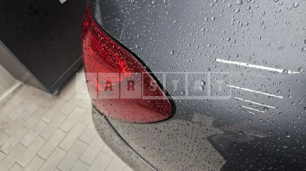 Photo 2 of 13: 2020 Mercedes-Benz E 300 4Matic — Korean insurance auction