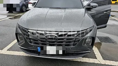 Photo 1 of 17: 2020 Hyundai Tucson Hybrid, VIN KMHJE811BMU006503 — Korean insurance auction