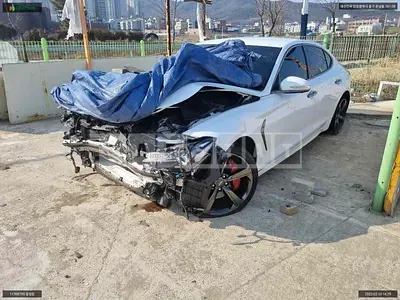 Photo 1 of 23: 2019 Genesis G70, VIN KMTG541EBLU058859 — Korean insurance auction