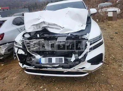 Photo 1 of 29: 2025 Genesis GV80 — Korean insurance auction