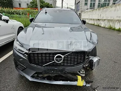 Photo 1 of 34: 2020 Volvo XC60T8 AWD — Korean insurance auction