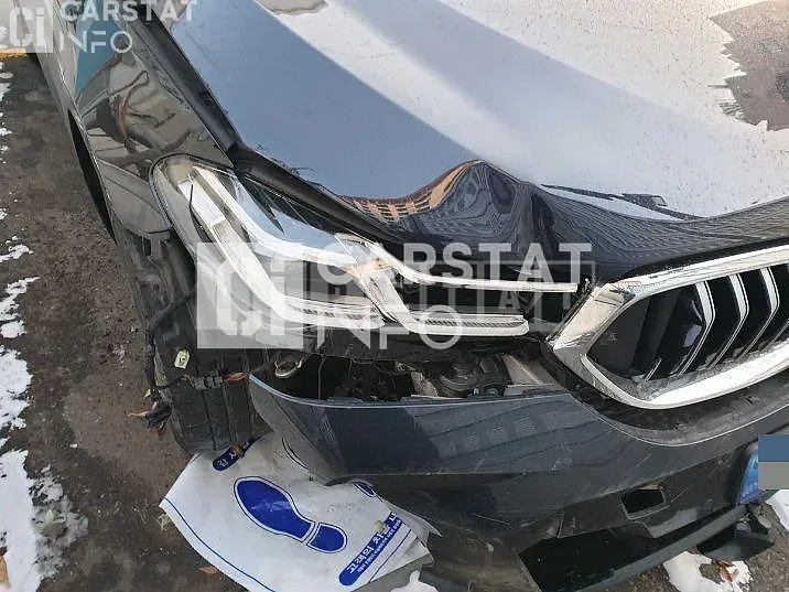 Photo 2 of 9: 2021 BMW 630i xDrive — Korean insurance auction