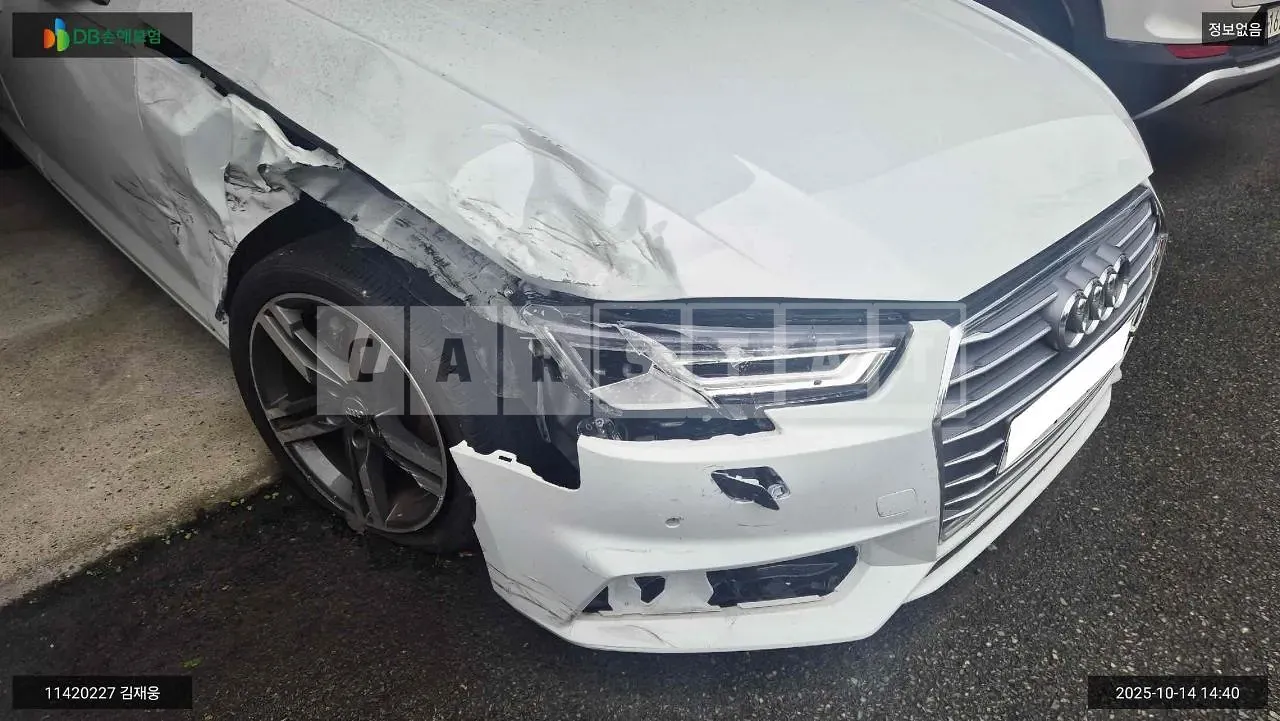 Photo 2 of 24: 2019 Audi A4 40 TFSI, VIN WAUZZZF45KA124996 — Korean insurance auction