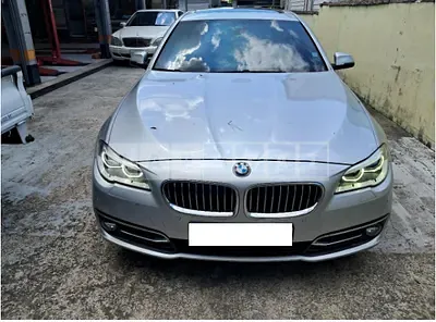 Photo 1 of 9: 2016 BMW 528i — Korean insurance auction