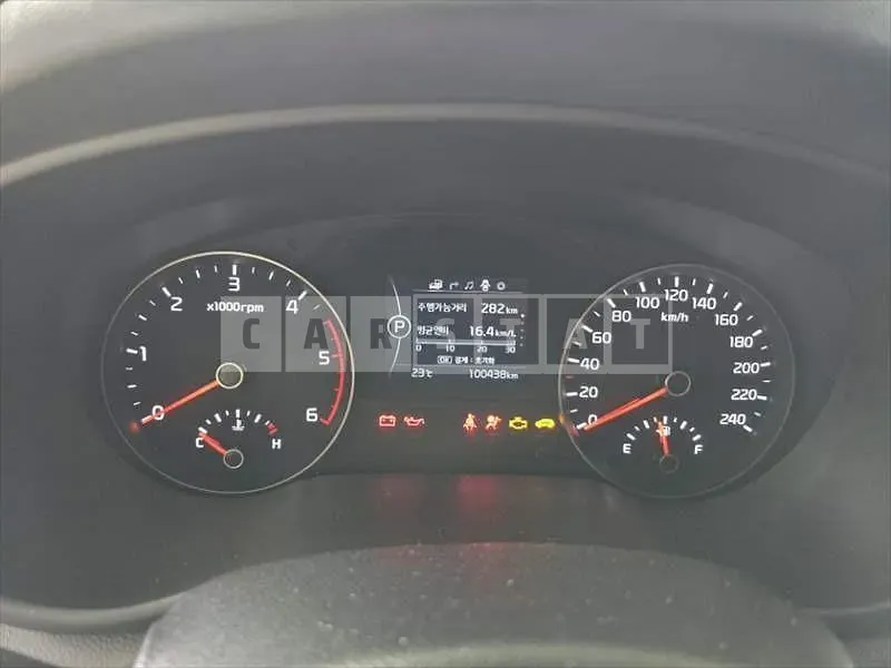 Photo 2 of 14: 2017 Kia Sportage, VIN KNAPN815GHK259731 — Korean insurance auction